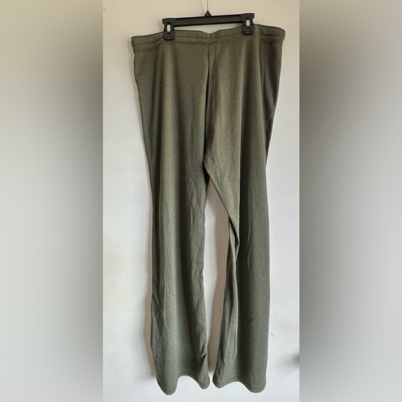 Nike The Athletic Dept. Women’s Pants, Olive Green, Size Large - Picture 2 of 7